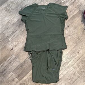 Medcouture Olive Green Scrub Set — Top & Pants